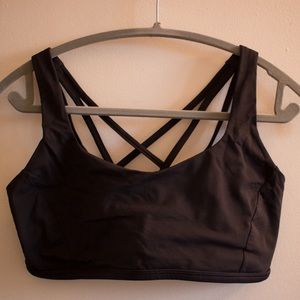 Lululemon sports bra size 10
